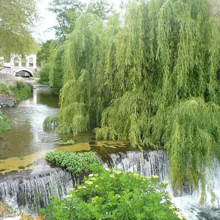Authentic In The Center Of The Village شقة Saint-Pons-de-Thomieres